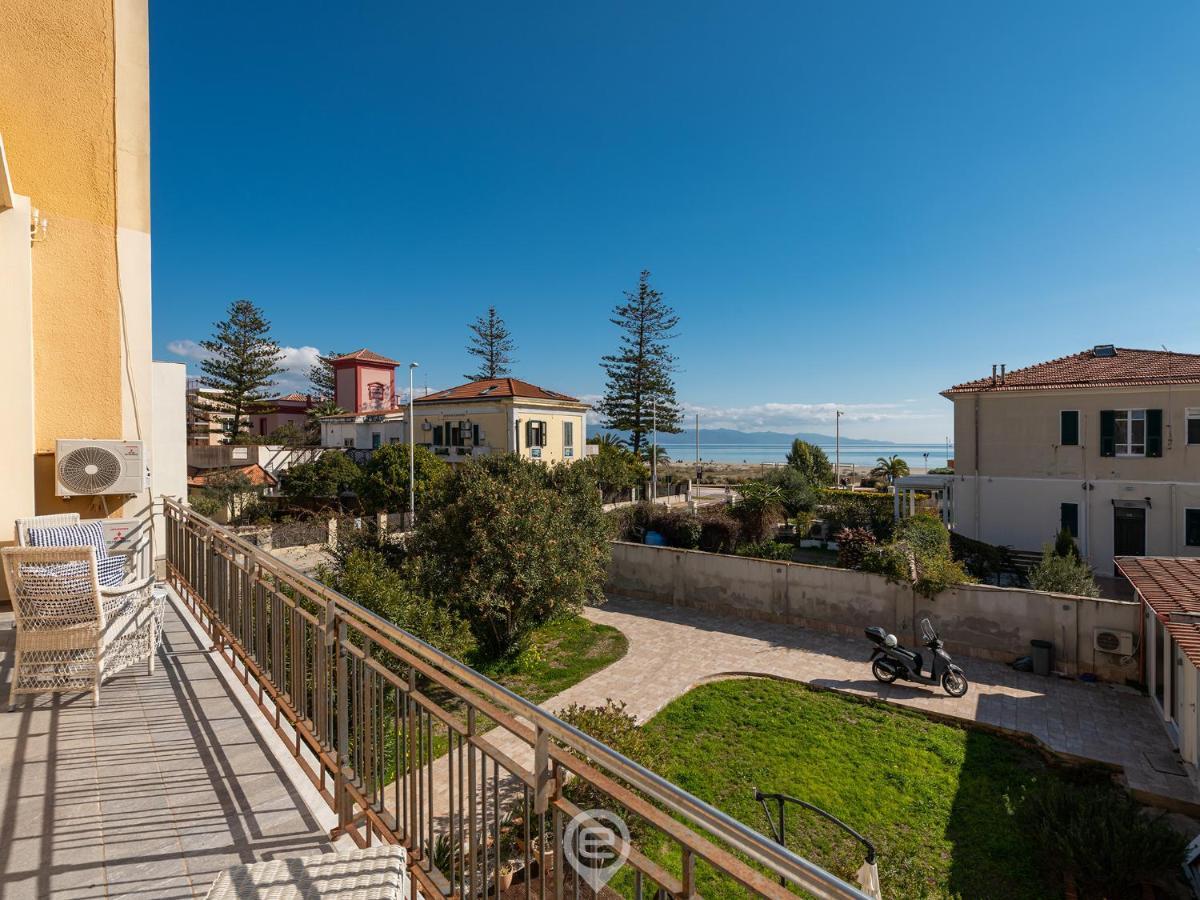 Poetto Sea Breeze - Blue Διαμέρισμα Κάλιαρι Εξωτερικό φωτογραφία
